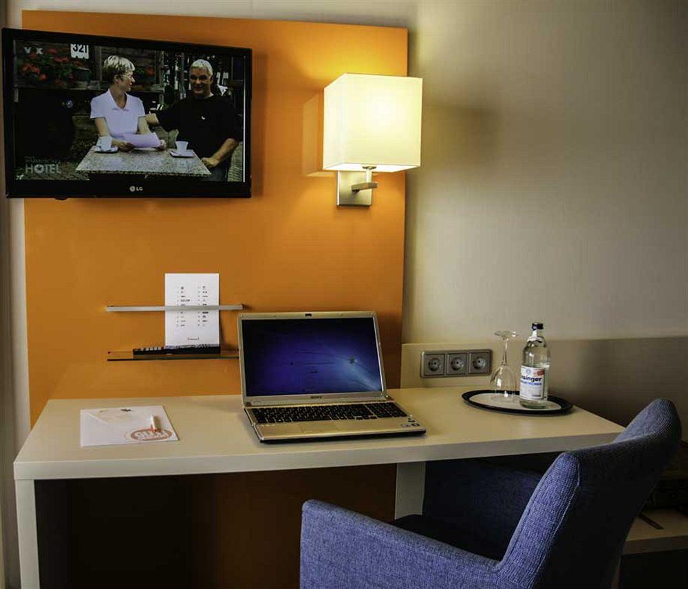Stadt-Gut-Hotel Filderhotel โอสต์ฟิลเดิร์น ภายนอก รูปภาพ