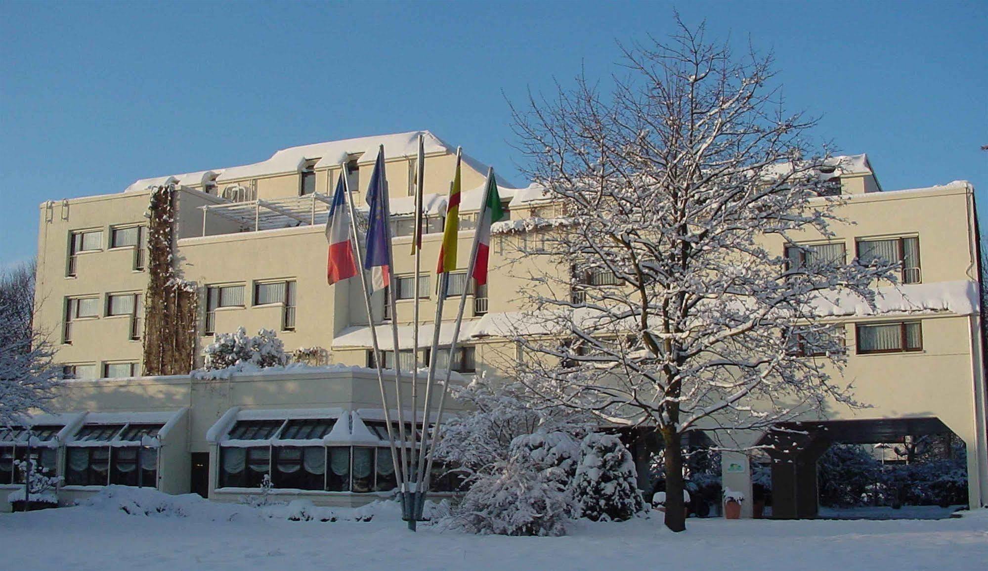 Stadt-Gut-Hotel Filderhotel โอสต์ฟิลเดิร์น ภายนอก รูปภาพ